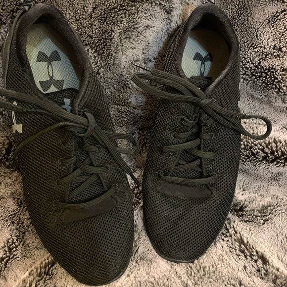 Workout Shoes - Picture 2 of 3